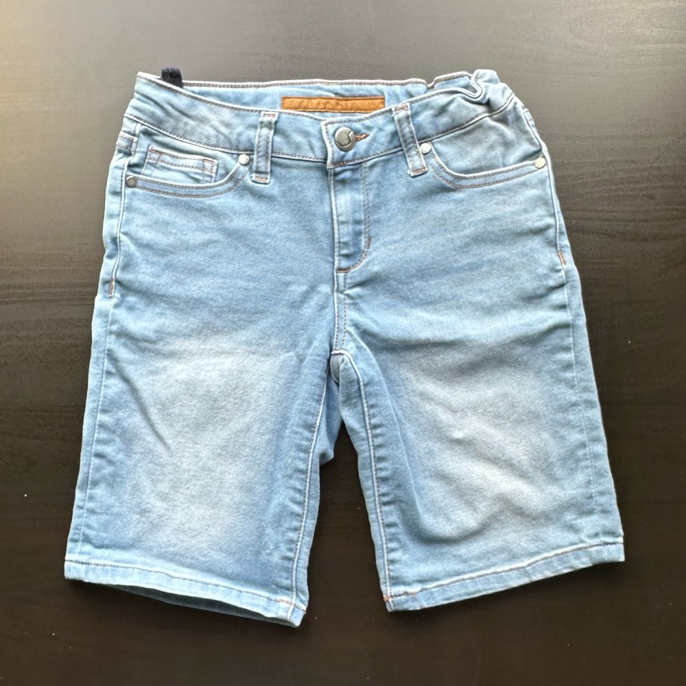Joe’s Jeans Kids Lightwash Knee Length Soft Stretchy Shorts Size 10 EUC